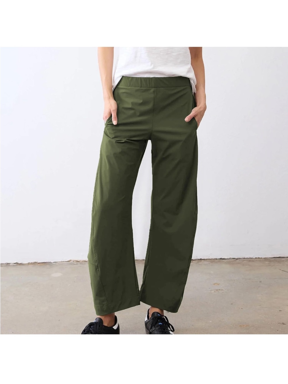 Viral Barrel Travel Pants Elastic Waist in Olive Green